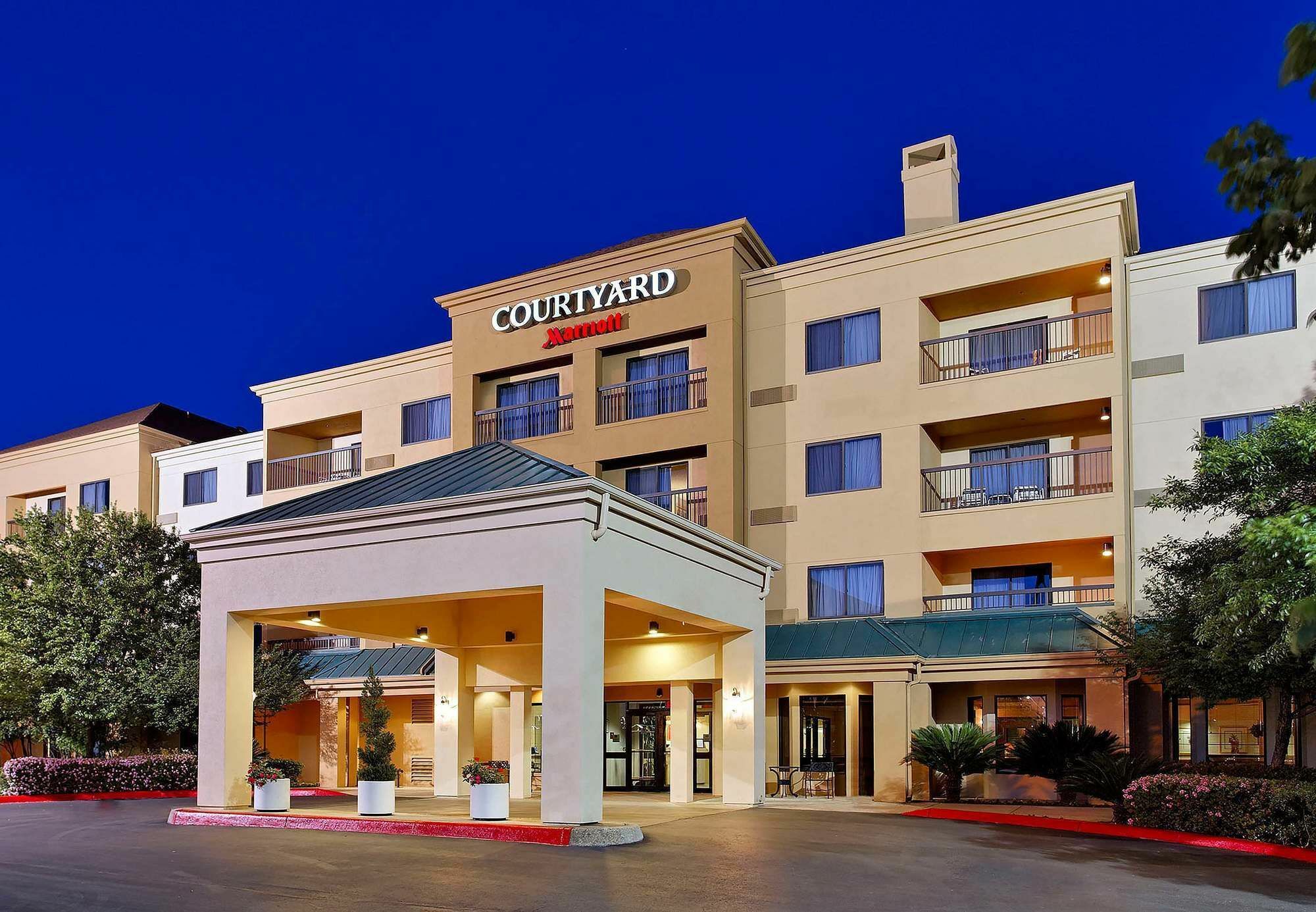 Courtyard Austin South Hotel Eksteriør billede